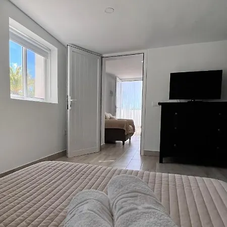 Apartment Blue Sky 2 - Adults Only *