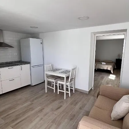 Blue Sky 2 - Adults Only Apartman Salobre